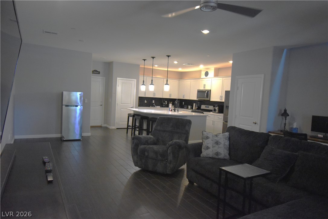 2878 Via Firenze Property Photo 6