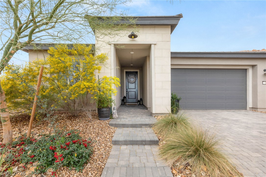 6 Sun Lily Lane Property Photo 2