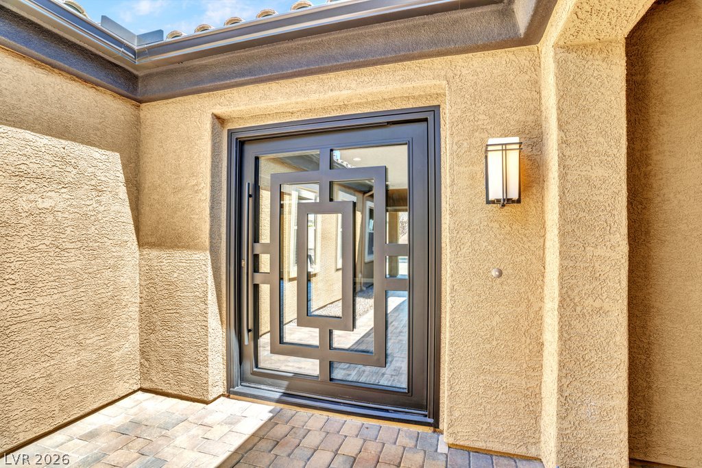 10360 Mystic Ledge Court Property Photo 8