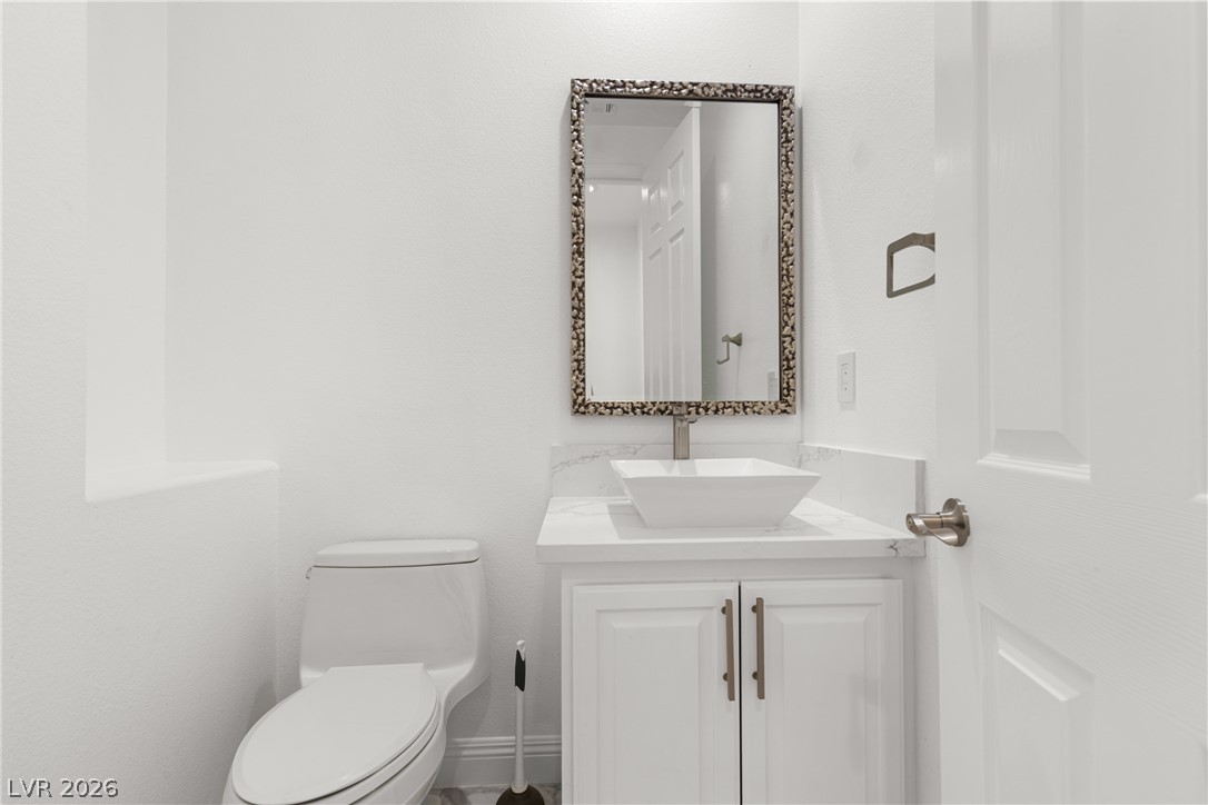 2834 Evening Rock Street Property Photo 31