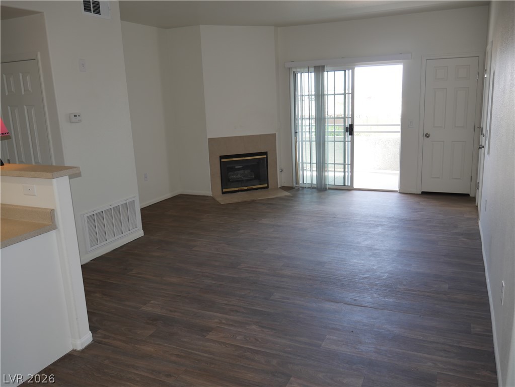 2803403 Property Photo 2