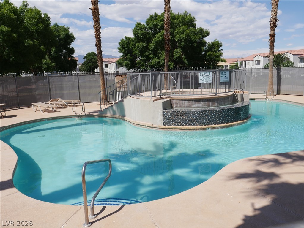 2803403 Property Photo 36