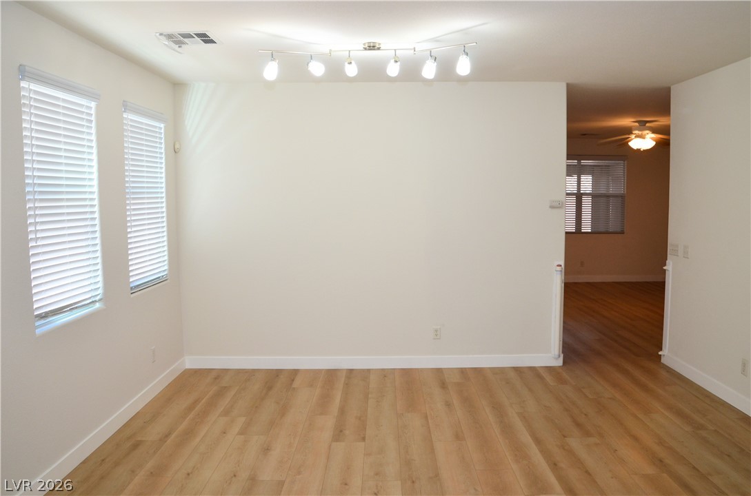447 Groft Way Property Photo 5