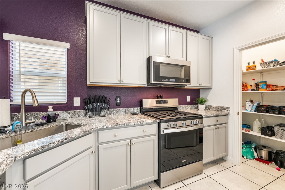 88 Golden Aria Avenue Property Photo 6