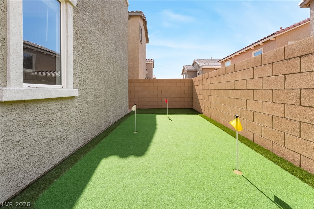 88 Golden Aria Avenue Property Photo 24