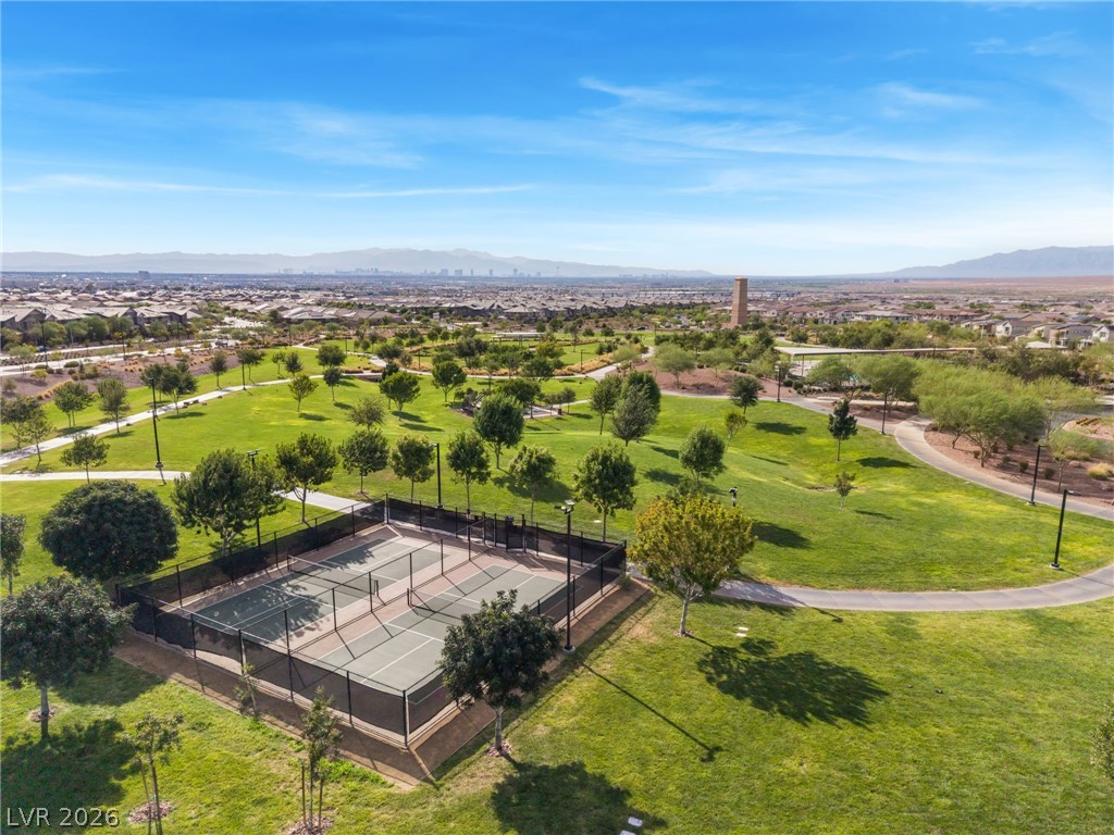 88 Golden Aria Avenue Property Photo 36