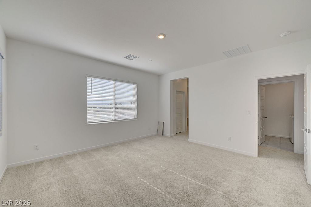 553 Preston Crest Street Property Photo 10