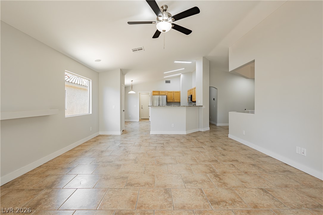 5657 Harbour Pointe Avenue Property Photo 5