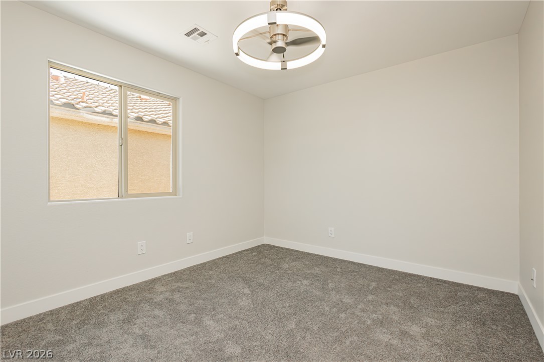 5657 Harbour Pointe Avenue Property Photo 18