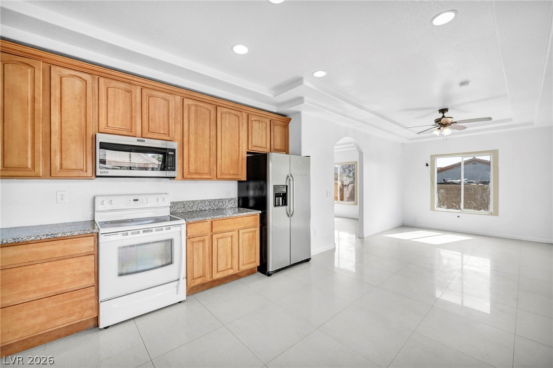 4895 East Baltimore Avenue Property Photo 9