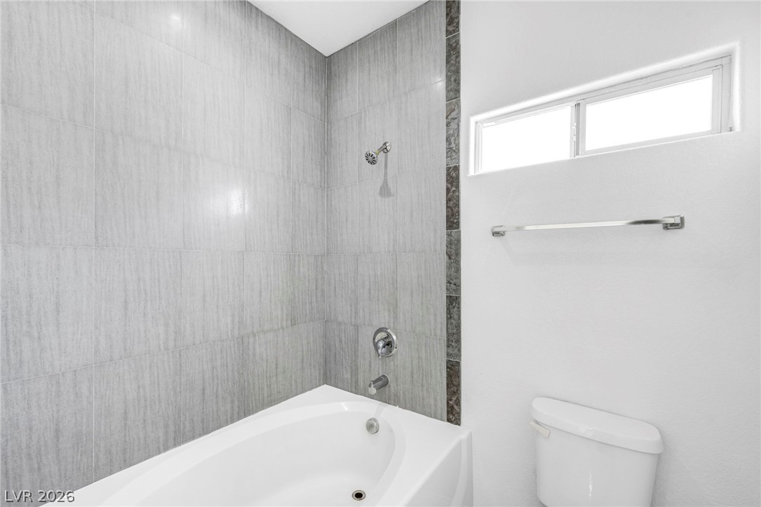 4895 East Baltimore Avenue Property Photo 17