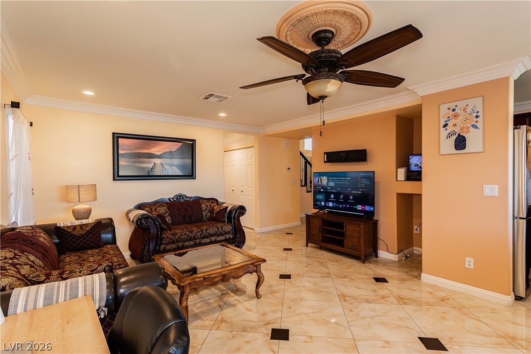 4346 Golden Ring Lane Property Photo 10