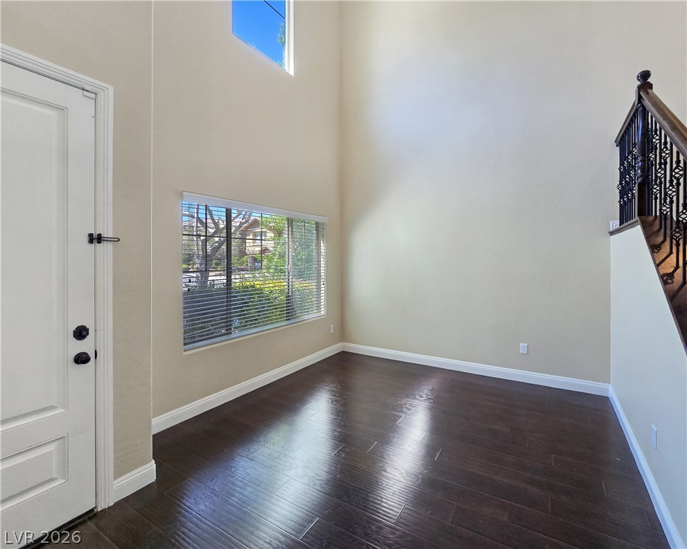 10667 Harvest Green Way Property Photo 5