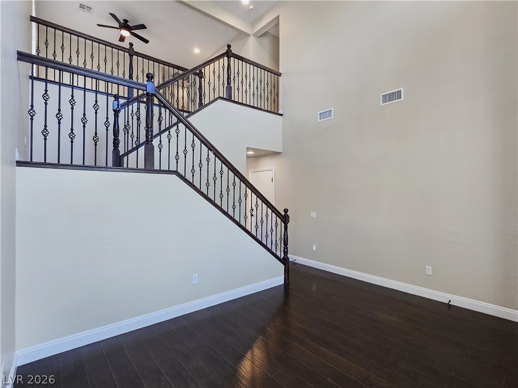 10667 Harvest Green Way Property Photo 6