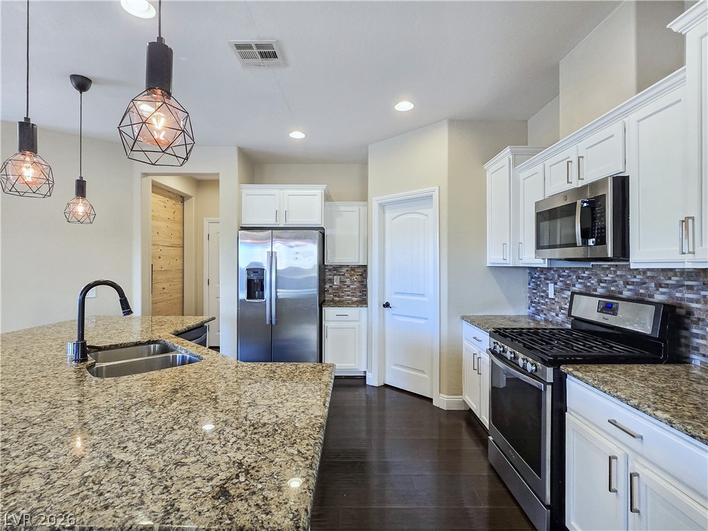 10667 Harvest Green Way Property Photo 16