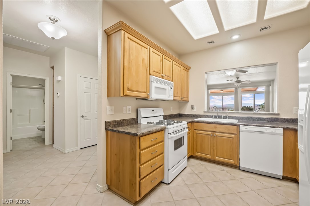 2235 Canyon Song Avenue Property Photo 15