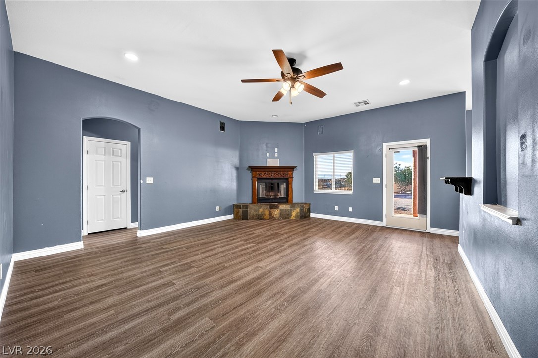 580 East Hickory Street Property Photo 7