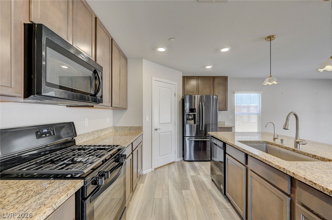 2854 Rolling Brook Place Property Photo 5