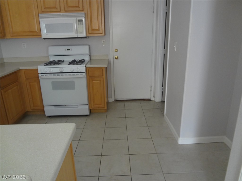 5328 Desert Columbine Court Property Photo 13