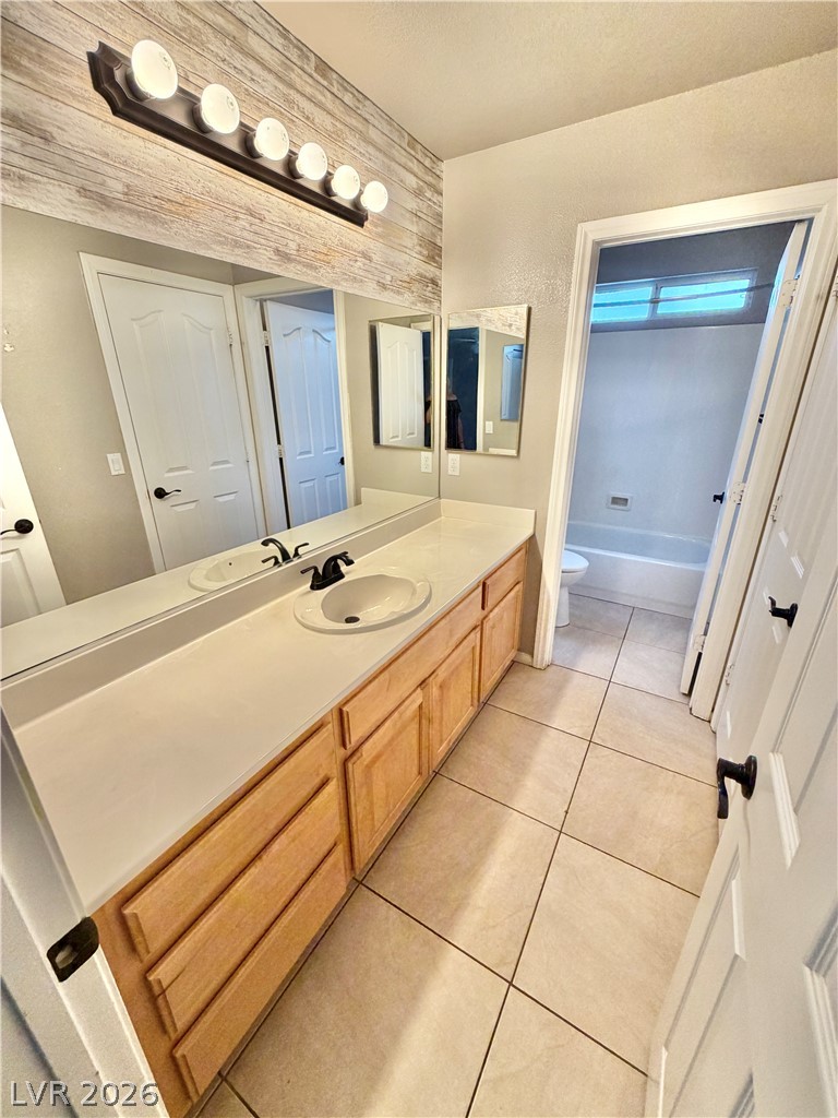 8832 Egyptian Avenue Property Photo 29