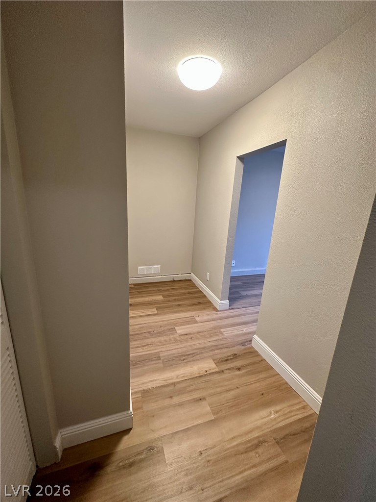 4100 Woodgreen Drive Property Photo 9