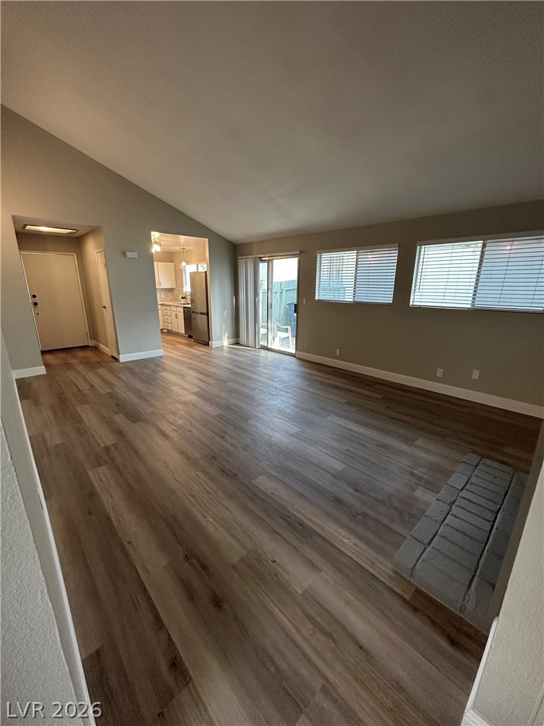 4100 Woodgreen Drive Property Photo 10