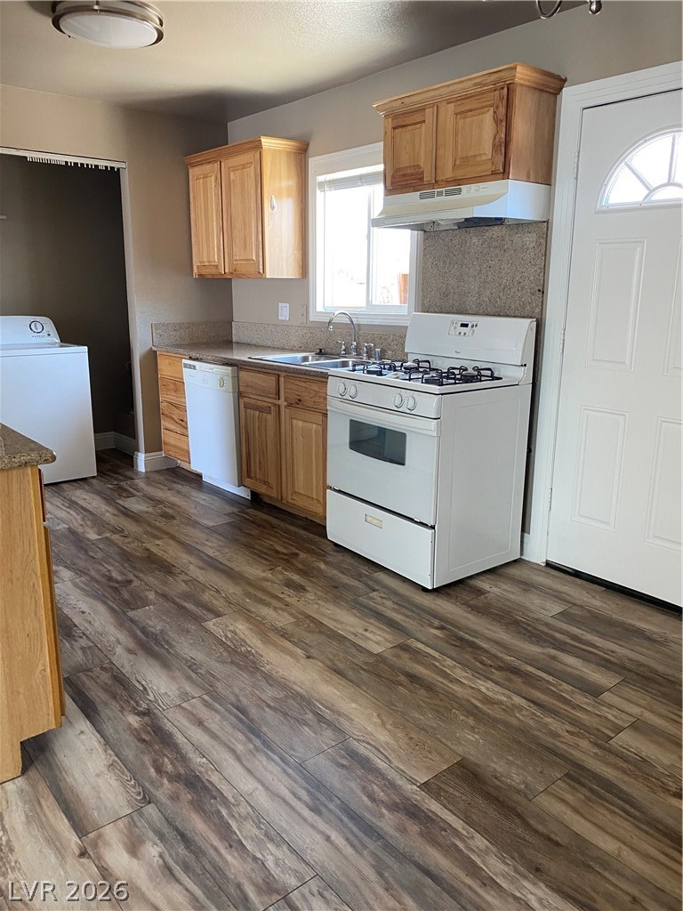 3430 Eldon Street Property Photo 4