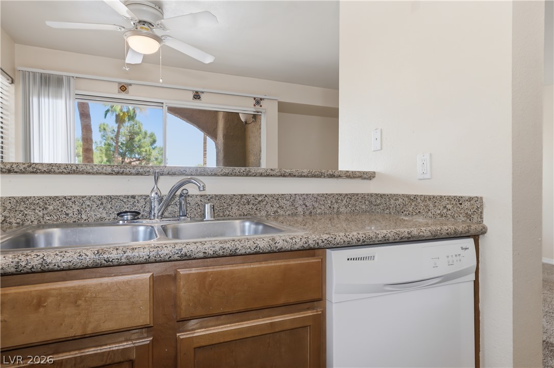 2111 Jetty Rock Drive 208 Property Photo 14