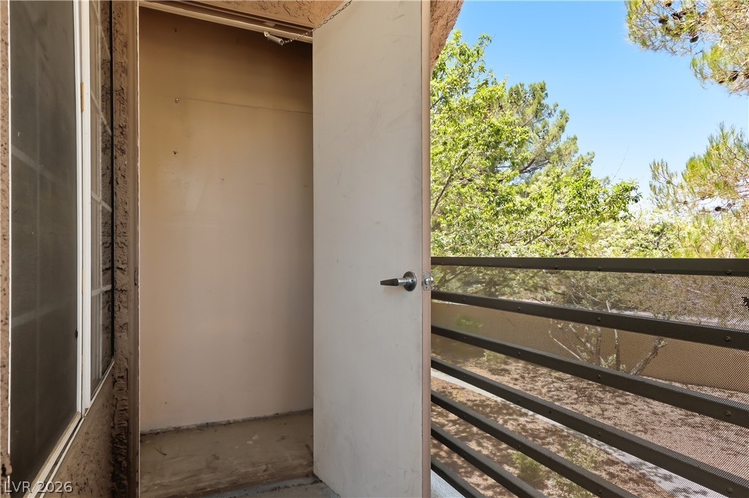 2111 Jetty Rock Drive 208 Property Photo 16