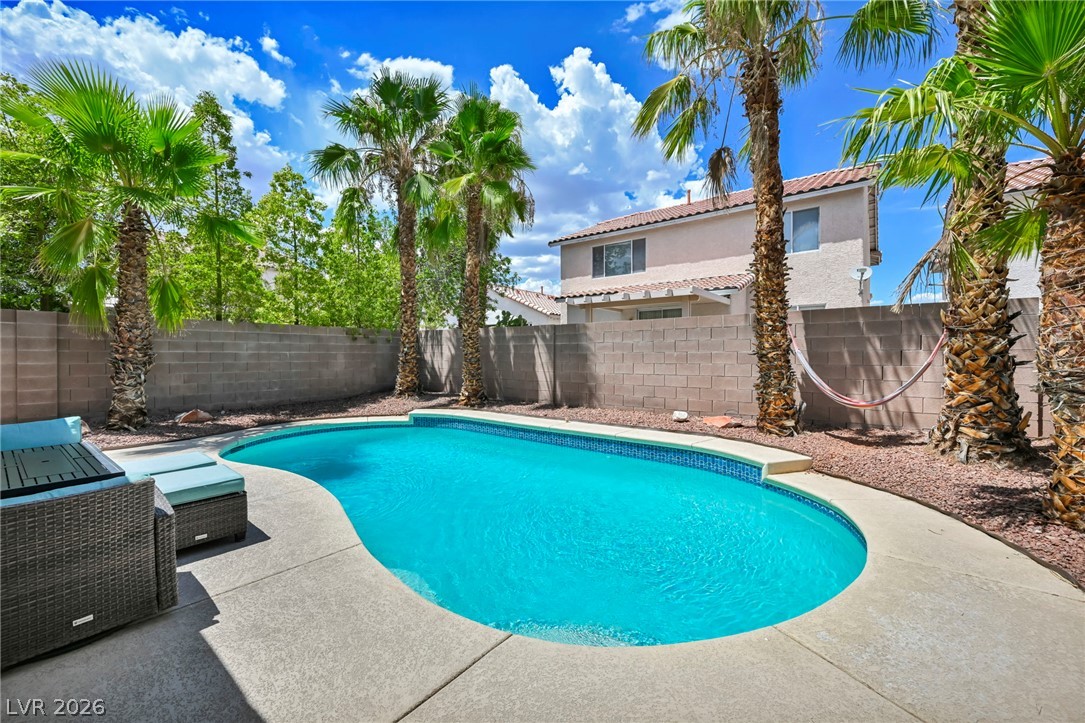 10052 Lemon Valley Avenue Property Photo 5