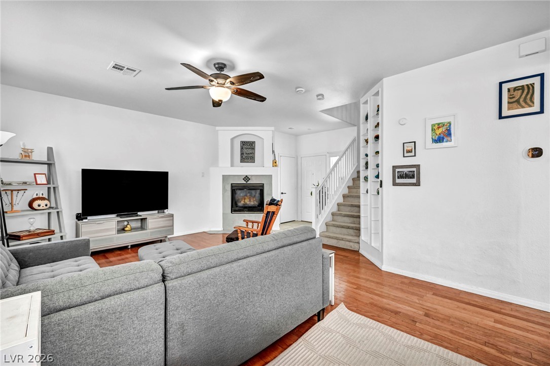 10052 Lemon Valley Avenue Property Photo 8