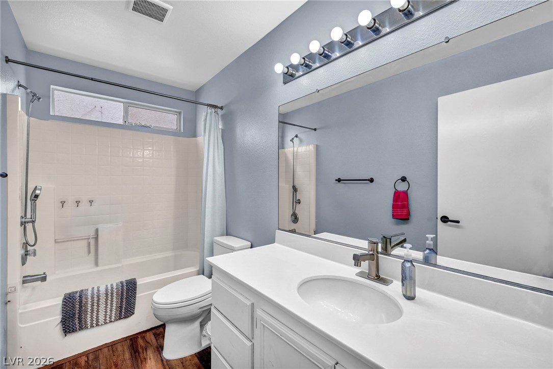 10052 Lemon Valley Avenue Property Photo 23