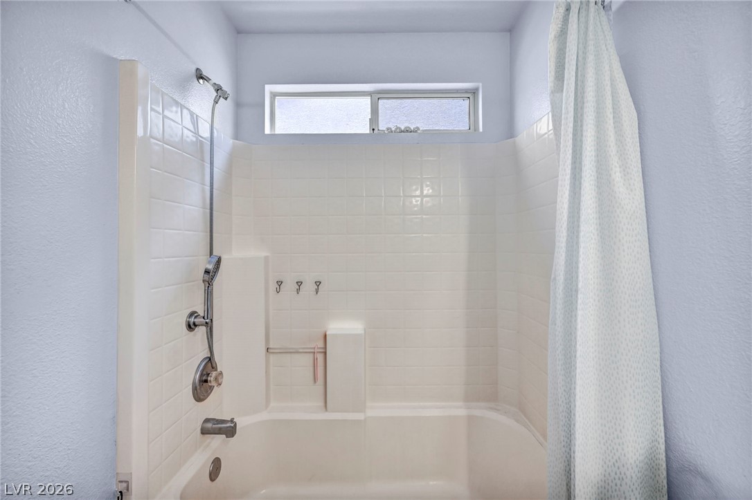 10052 Lemon Valley Avenue Property Photo 24
