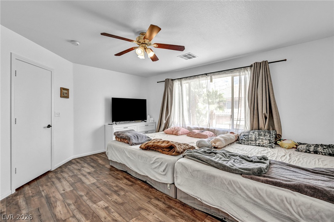 10052 Lemon Valley Avenue Property Photo 28