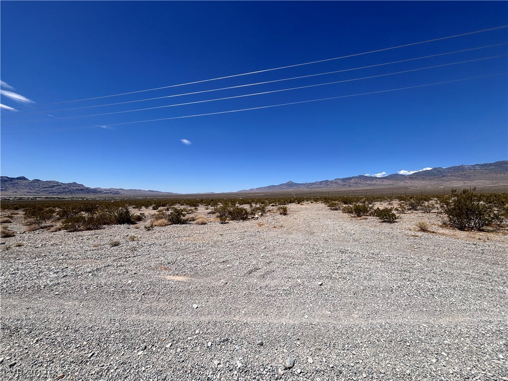 2631 East Simkins Road Property Photo 4