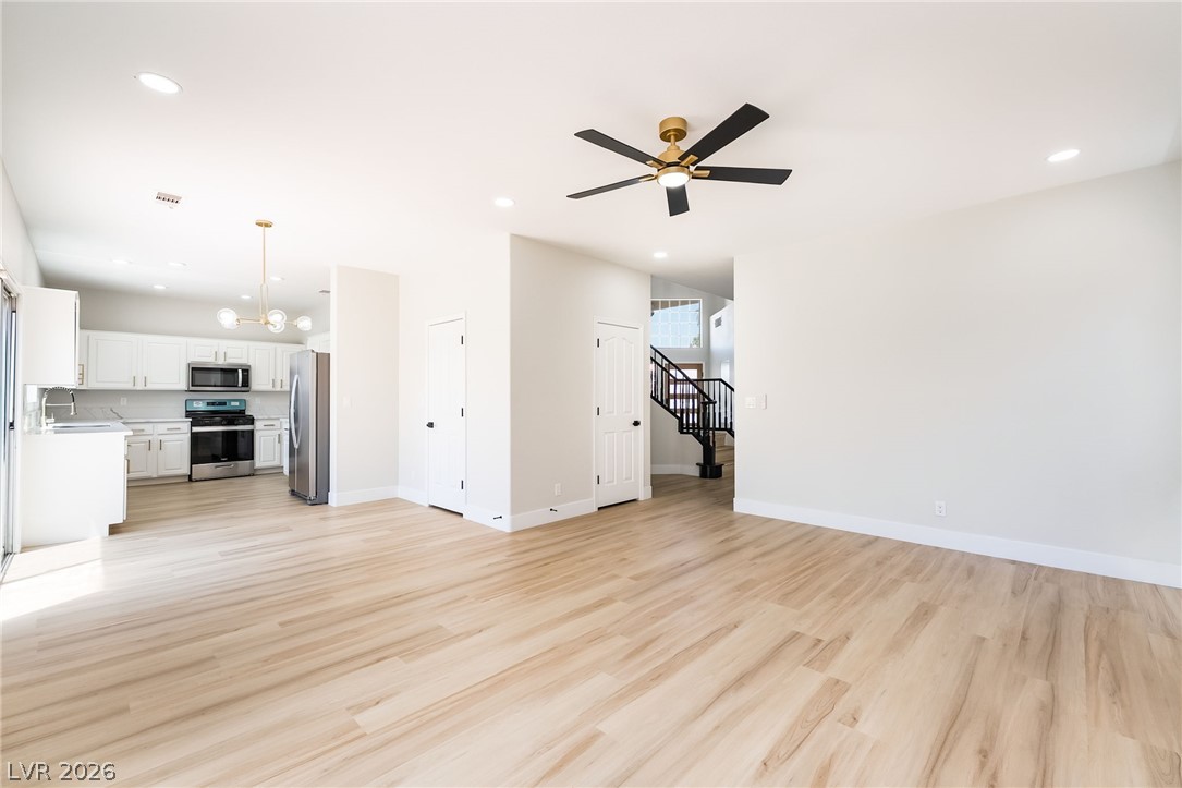 1293 Silver Knoll Avenue Property Photo 15