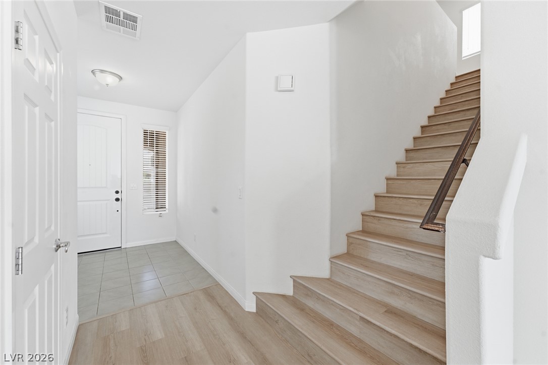 7780 Tyrell Peaks Street Property Photo 8