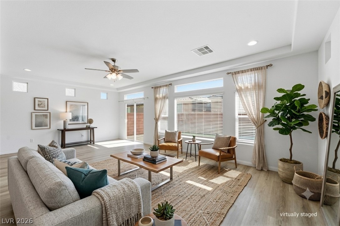 7780 Tyrell Peaks Street Property Photo 19
