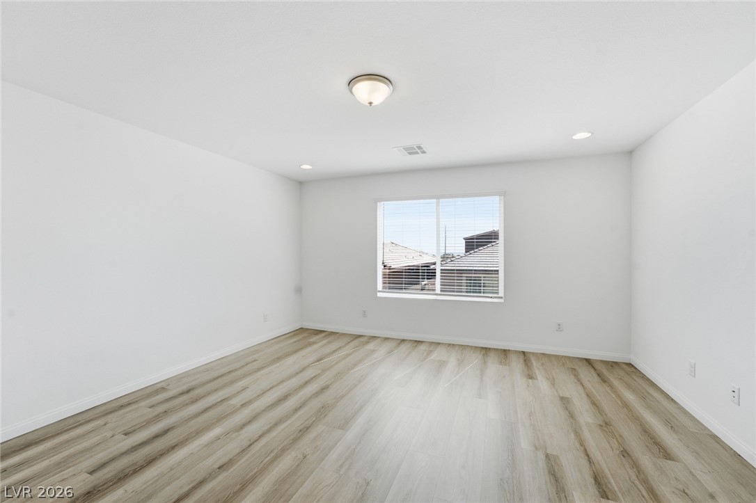 7780 Tyrell Peaks Street Property Photo 29