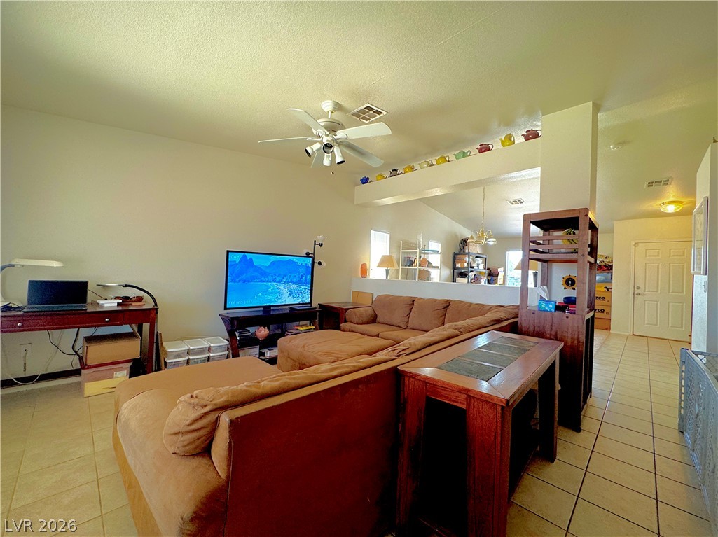 5218 Jungle Orchard Street Property Photo 7