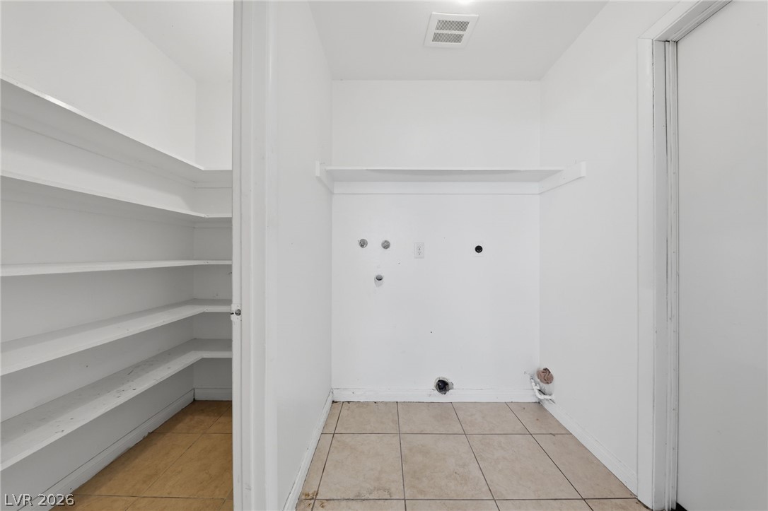 2749 Long Court Property Photo 15