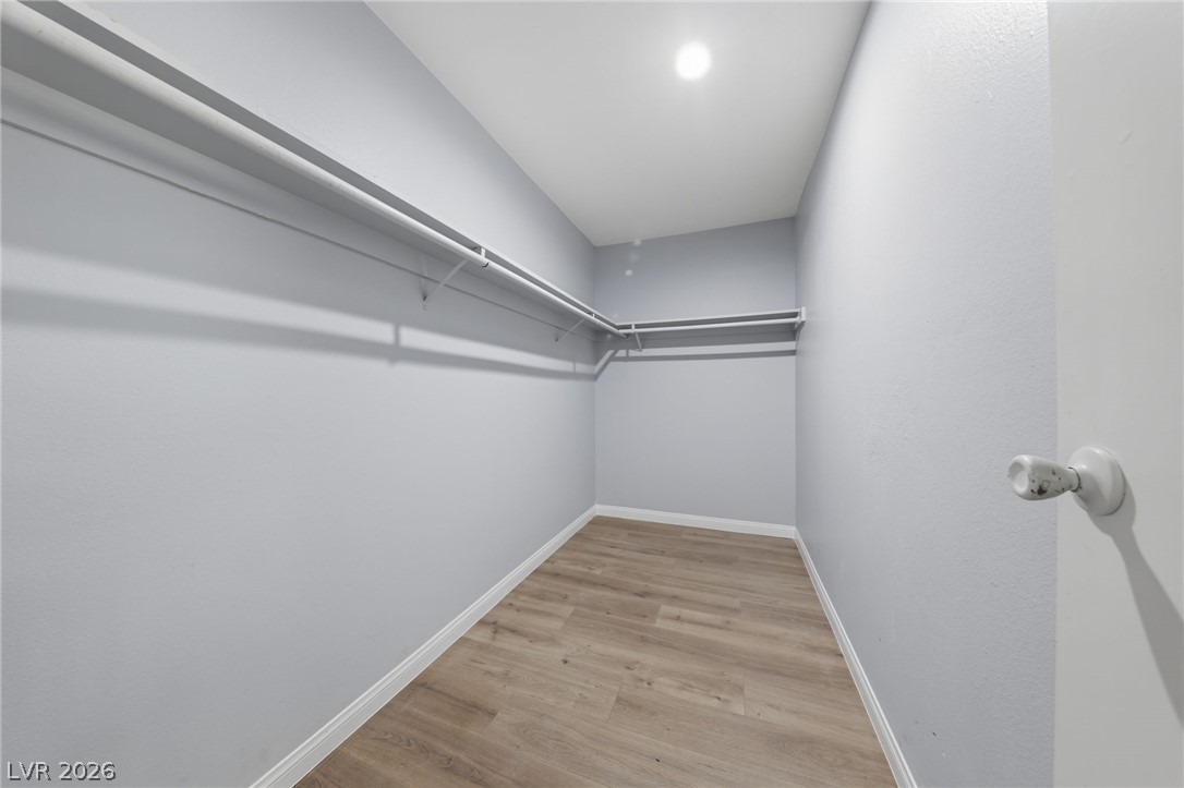 2749 Long Court Property Photo 23