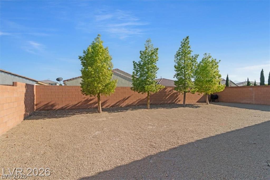 5953 Yellow Ridge Avenue Property Photo 33