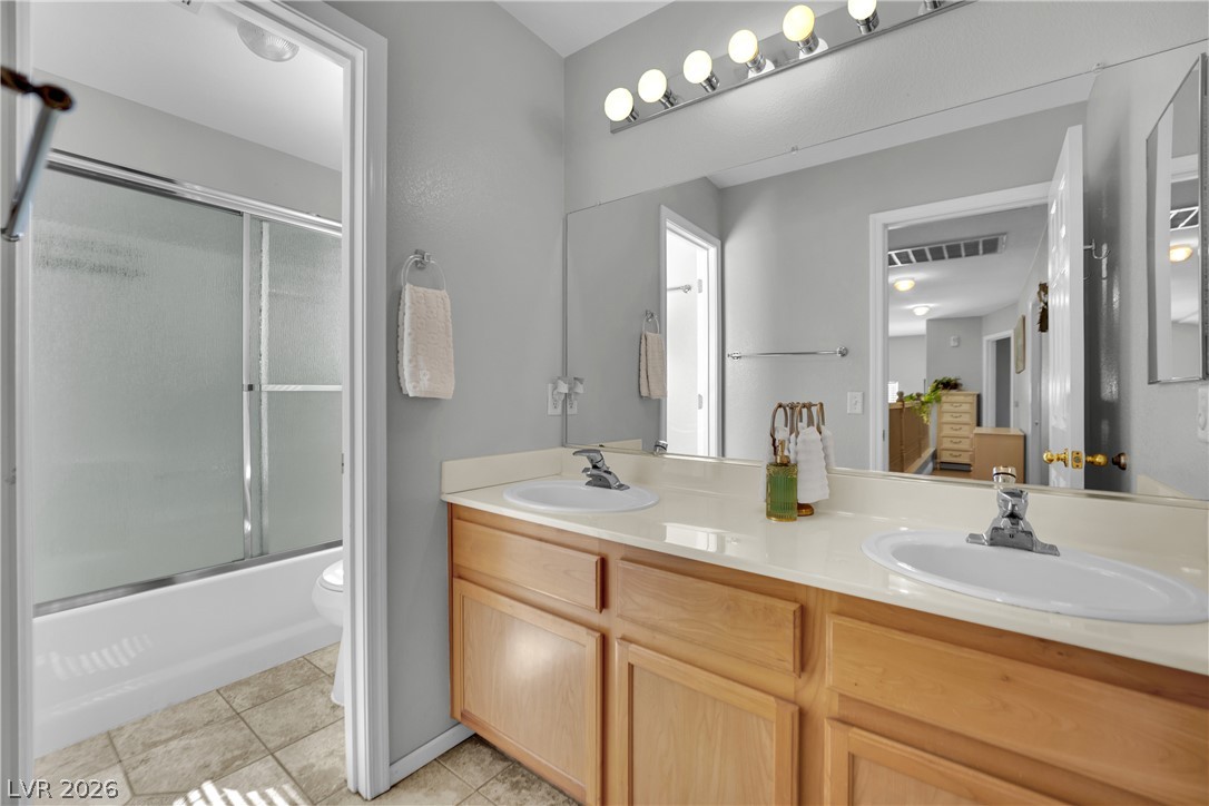 3726 Nestled Oak Avenue Property Photo 25