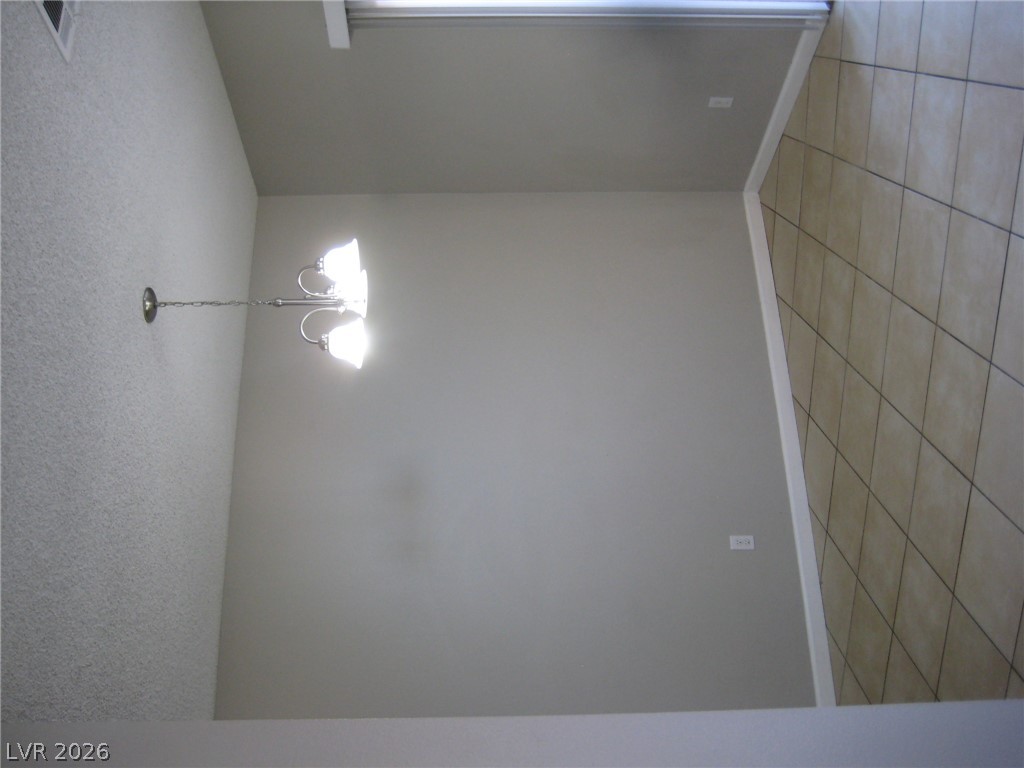 1709 Steamboat Drive Property Photo 6