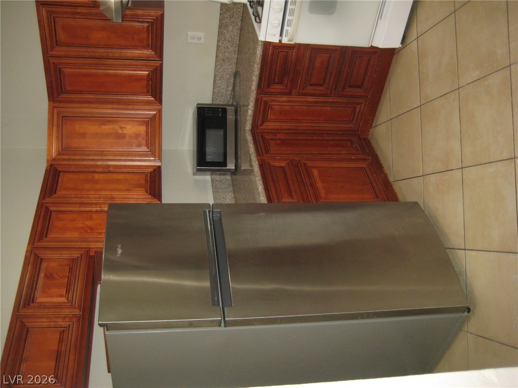 1709 Steamboat Drive Property Photo 9