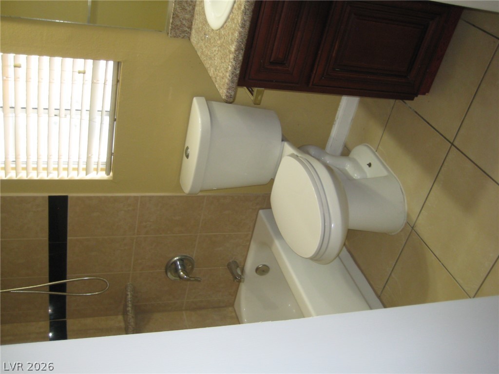1709 Steamboat Drive Property Photo 16