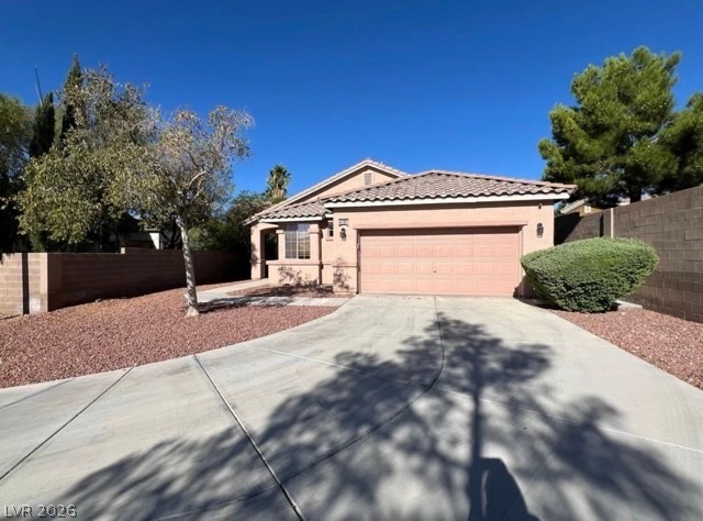 2717 Grande Valley Drive Property Photo 1