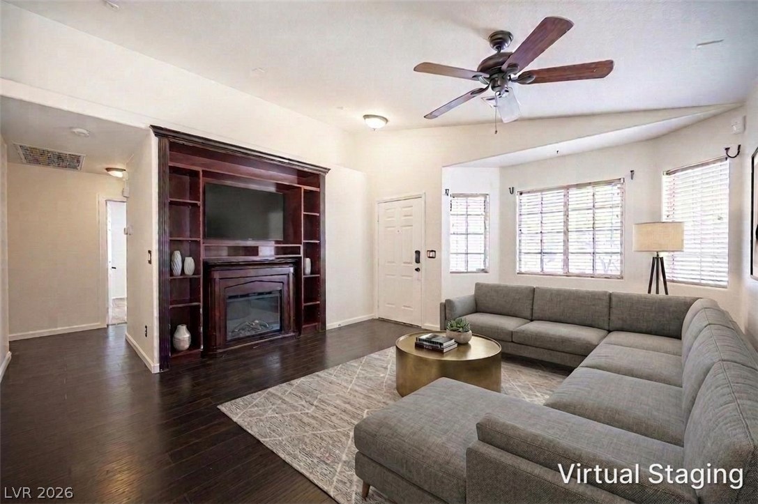 7660 Catalina Harbor Street Property Photo 5