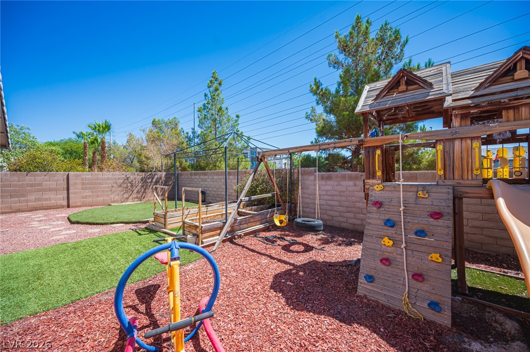 7660 Catalina Harbor Street Property Photo 30